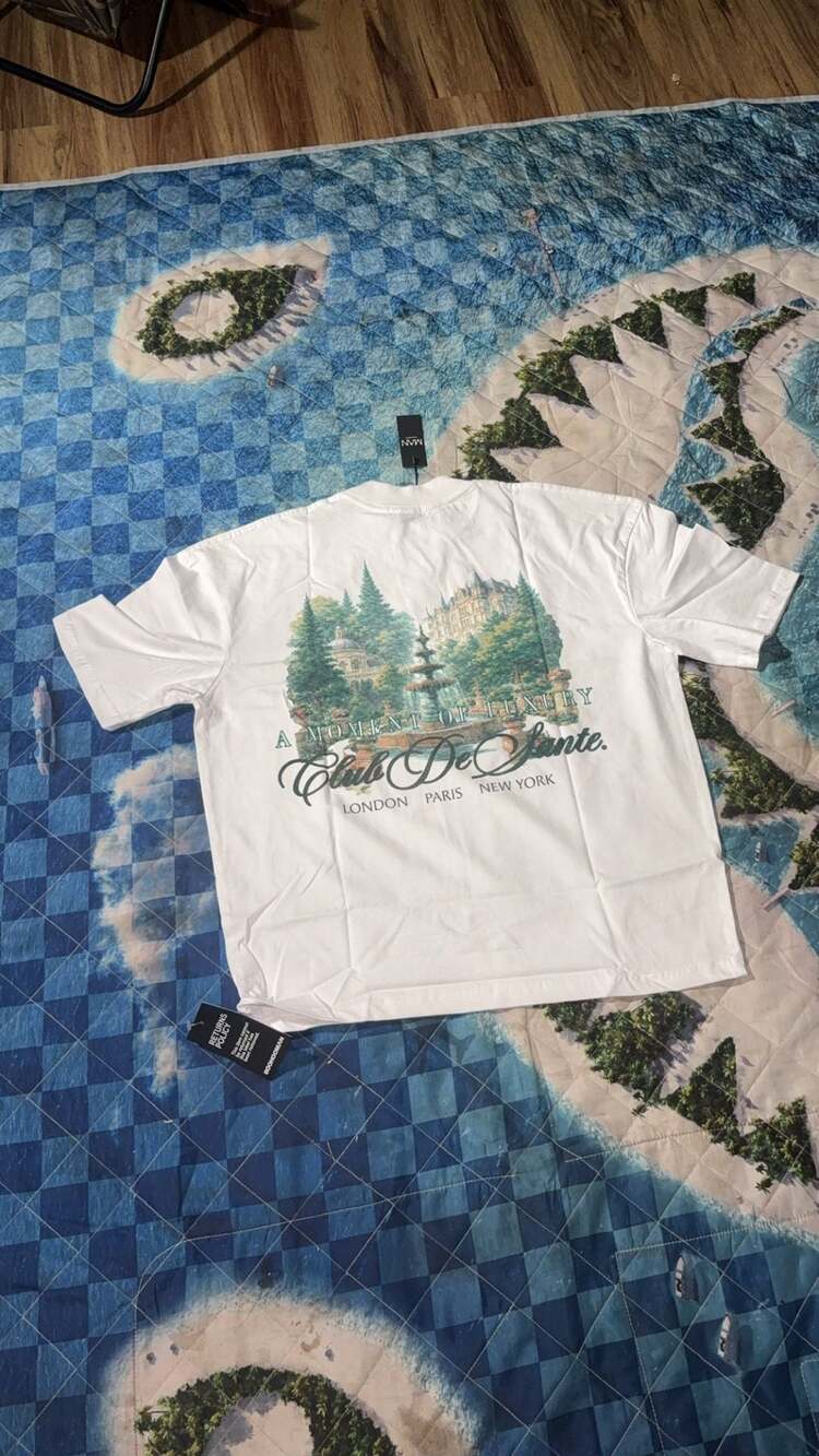 Club De Sante Graphic T-Shirt White